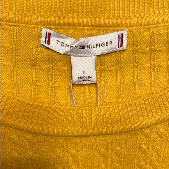 Tommy Hilfiger Fitted Cable Sweater - Picture 6 of 8